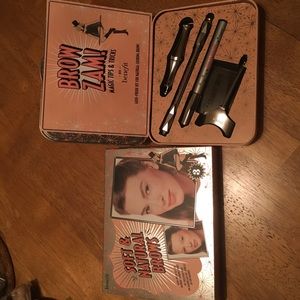 Benefit soft and natural brow kit box shade 3 new